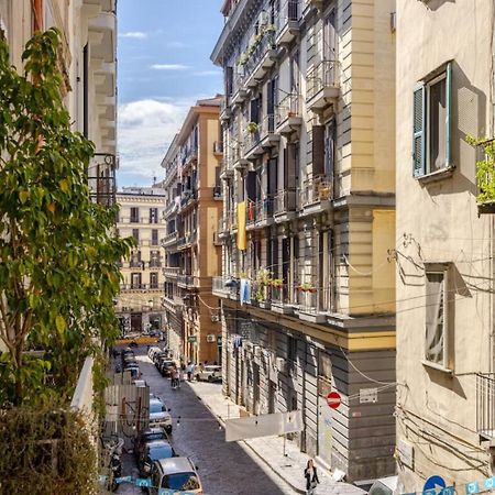 Bed and Breakfast I Colori Di Napoli Экстерьер фото